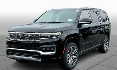2022 Jeep Grand Wagoneer Series III