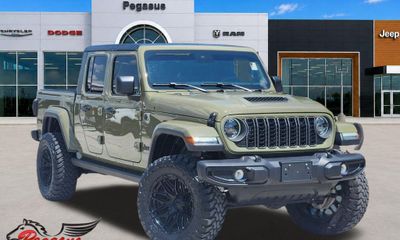 2025 Jeep Gladiator Sport