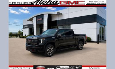 2023 GMC Sierra AT4