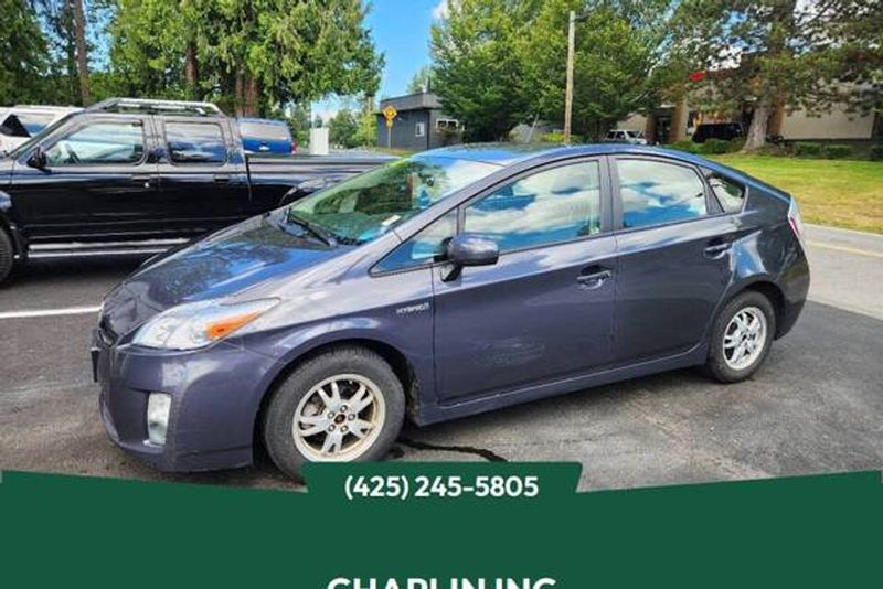 2010 Toyota Prius — a typically priced live listing