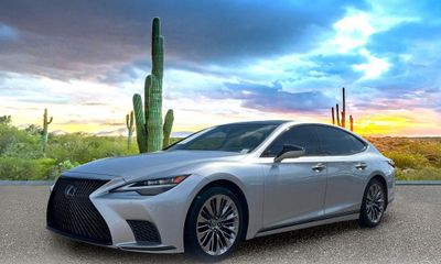 2022 Lexus LS 500 Core