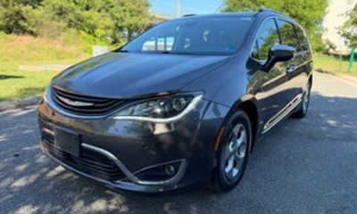 2017 Chrysler Pacifica Platinum