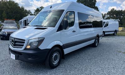 2015 Mercedes-Benz Sprinter 2500 170 WB