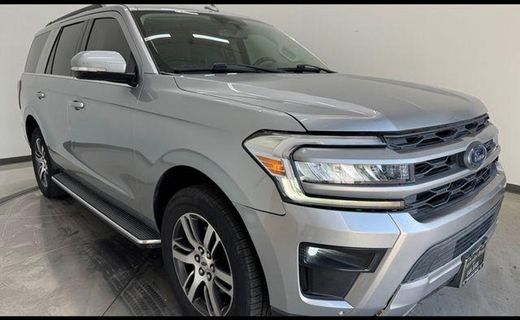 2022 Ford Expedition XLT