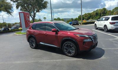2025 Nissan Rogue Platinum