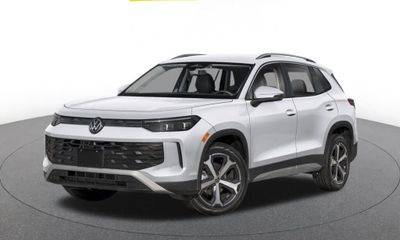 2026 Volkswagen Tiguan 4MOTION SE