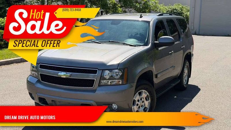 2008 Chevrolet Tahoe — a typically priced live listing