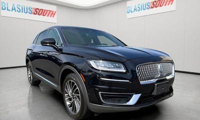 2019 Lincoln Nautilus Reserve