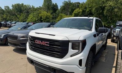 2024 GMC Sierra