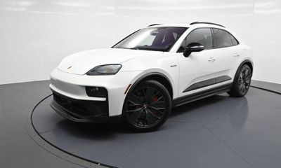 2026 Porsche Macan GTS Electric