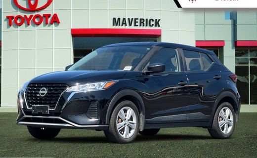 2023 Nissan Kicks S