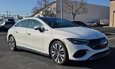 2024 Mercedes-Benz EQE-Class Sedan EQE350 4MATIC