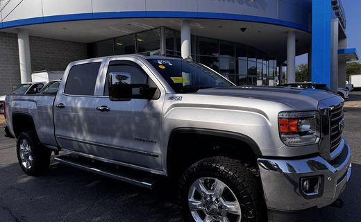 2018 GMC Sierra SLT