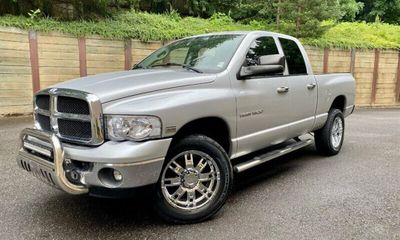 2005 Dodge RAM SLT