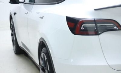 2021 Tesla Model Y Performance