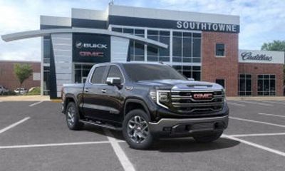 2024 GMC Sierra SLE