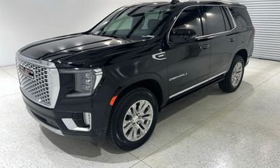2024 GMC Yukon Denali