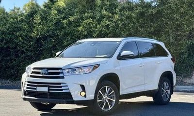 2019 Toyota Highlander XLE Hybrid