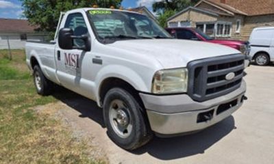 2005 Ford F-350 XLT