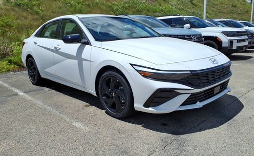 2026 Hyundai Elantra SEL Sport Premium