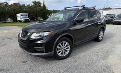 2020 Nissan Rogue SV