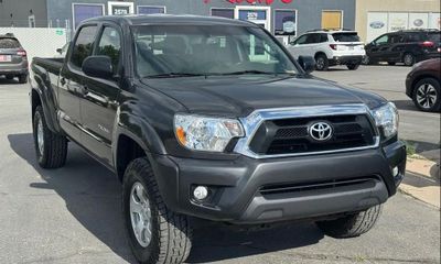 2013 Toyota Tacoma Delux