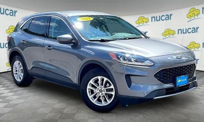 2021 Ford Escape SE