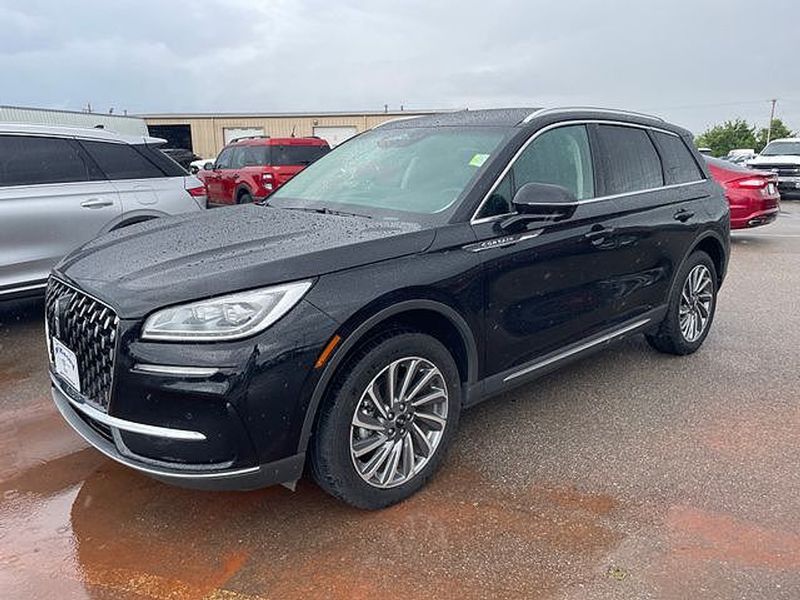 2024 Lincoln Corsair — a typically priced live listing