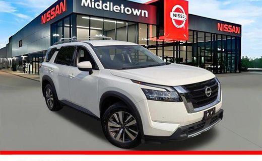2023 Nissan Pathfinder SL