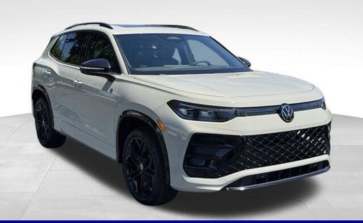 2026 Volkswagen Tiguan 4MOTION SE Black