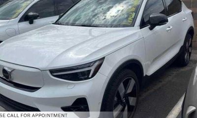 2023 Volvo C40 Ultimate Dark