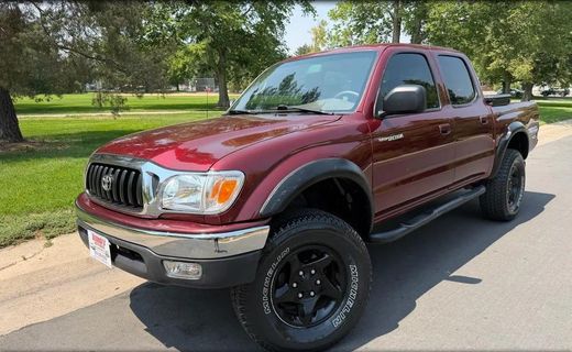2003 Toyota Tacoma Deluxe