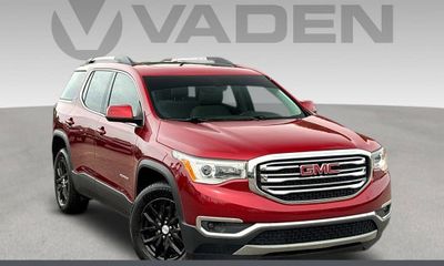 2019 GMC Acadia SLT 1