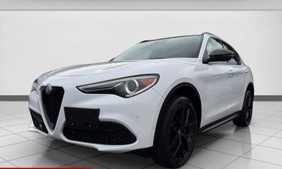 2019 Alfa Romeo Stelvio Sport