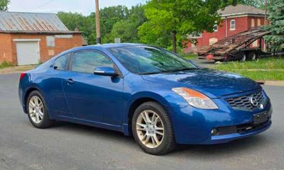 2008 Nissan Altima 3 5SE