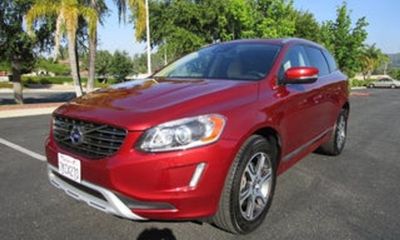 2015 Volvo XC60 Platinum NON R