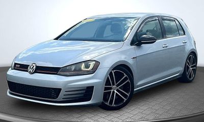 2017 Volkswagen Golf GTI S Sport SE