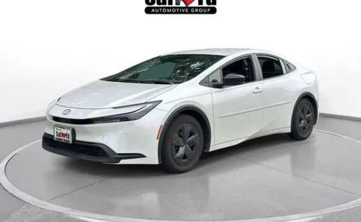 2023 Toyota Prius LE
