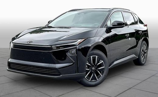2026 Toyota BZ XLE Plus