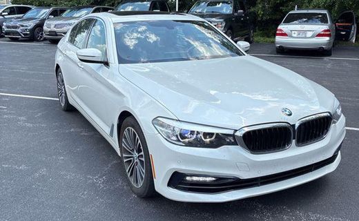 2018 BMW 530I