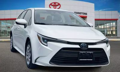 2024 Toyota Corolla LE SE XSE