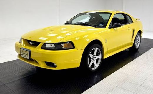 2001 Ford Mustang Cobra