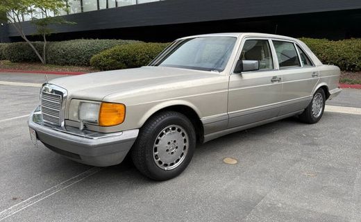 1986 Mercedes-Benz 560 560SEL