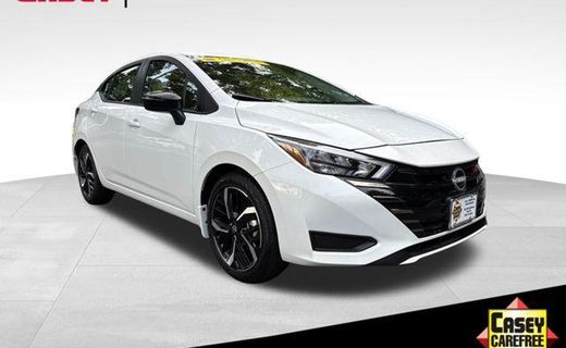 2025 Nissan Versa SR
