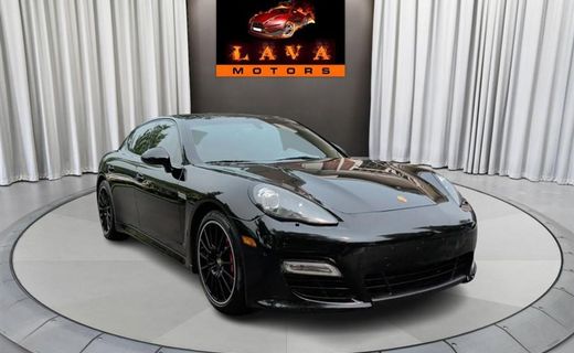 2013 Porsche Panamera GTS