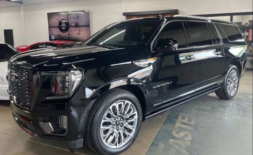 2023 GMC Yukon XL Denali Ultimate