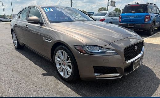 2017 Jaguar XF Premium