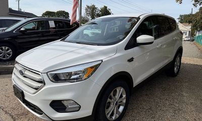 2019 Ford Escape SE