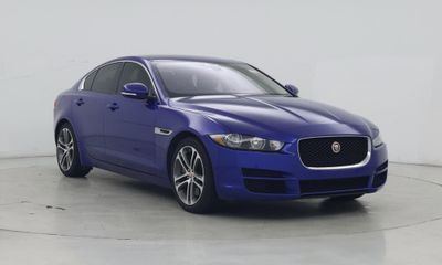 2017 Jaguar XE Premium