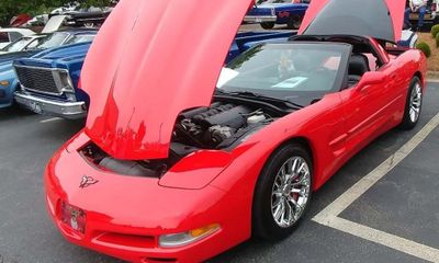 2004 Chevrolet Corvette Coupe
